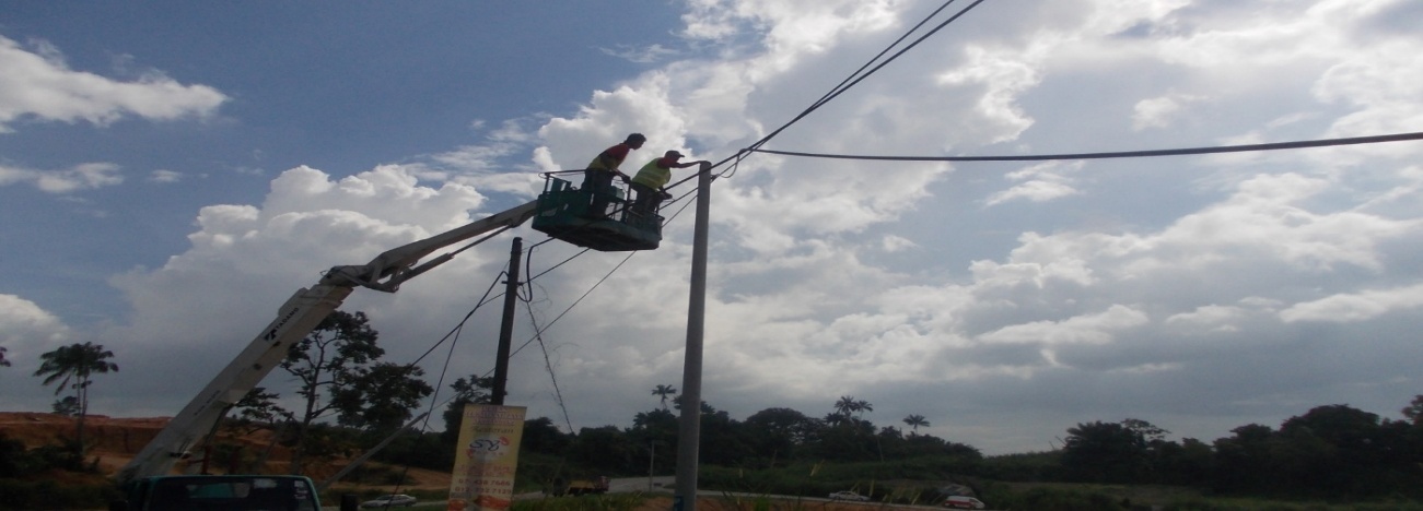 FIBER PULLING AERIAL CABLE